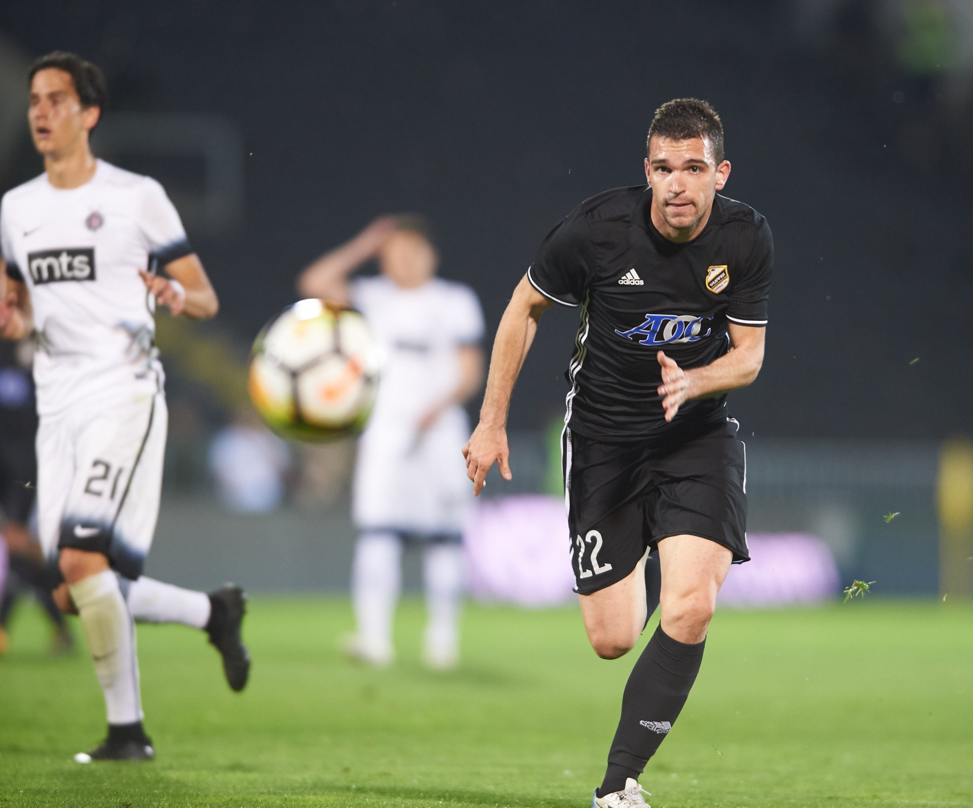 Luka Stojanović na meču protiv Partizana - Luka Stojanović | FkCukaricki